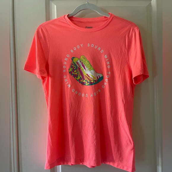 ASICS Women’s Shirt - Picture 1 of 6